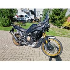 VOGE 800 RALLY BLACK DEMO POUZE 1374 KM NAJETO