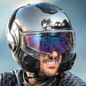 Vše o helmách na motorku