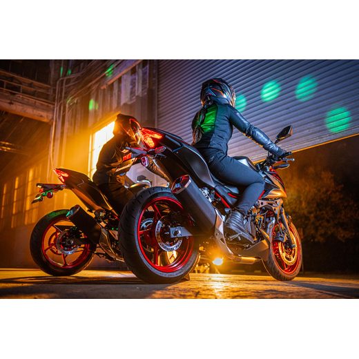 KAWASAKI Z500 SE CANDY PERSIMMON RED 2025