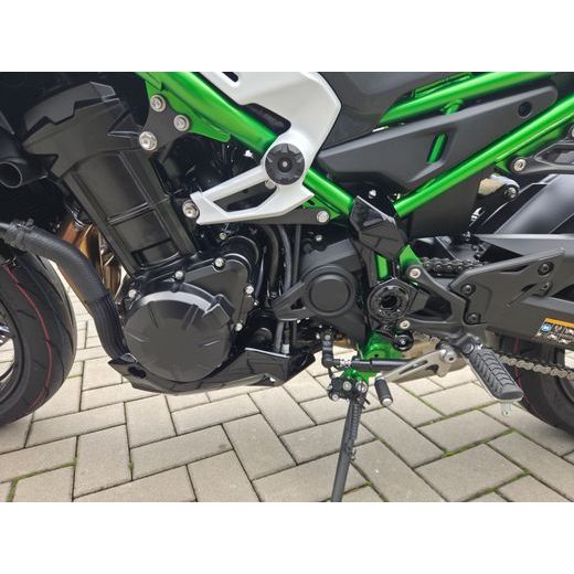 KAWASAKI Z900 PEARL BLIZZARD WHITE 2027