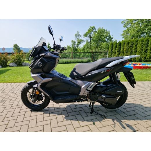 VOGE SR1 125I ADV ČERNÝ