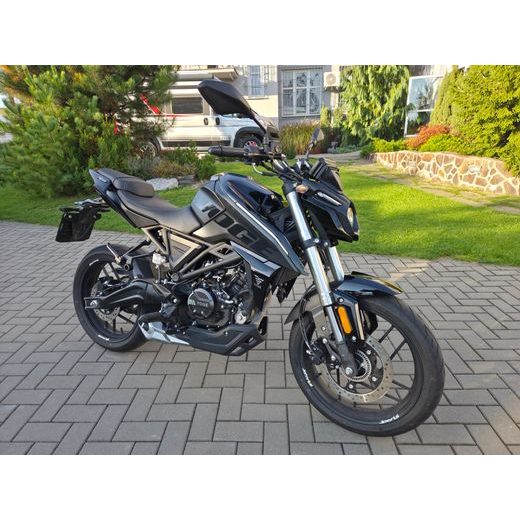 VOGE R125 ABS BLACK MODEL 2025 POUZE 4800 KM NAJETO