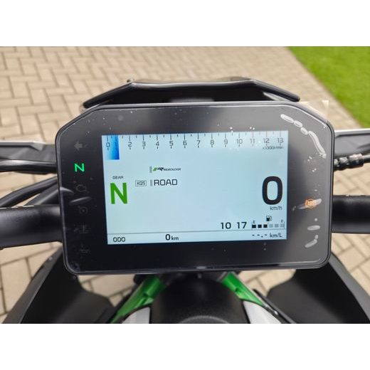 KAWASAKI Z900 PEARL BLIZZARD WHITE 2027