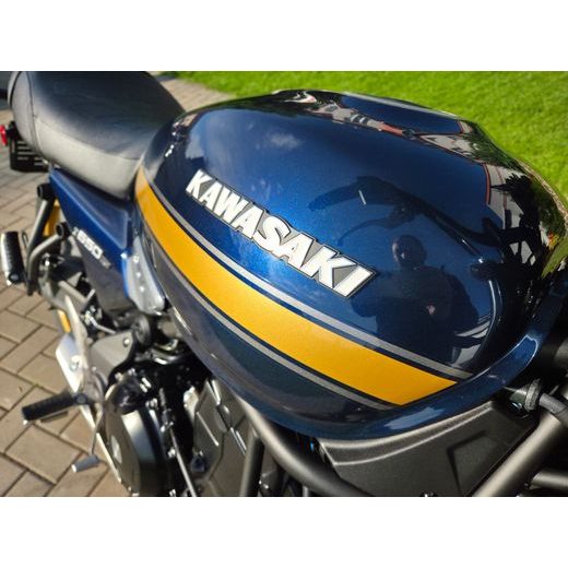 KAWASAKI Z650RS METALLIC OCEAN BLUE 2026