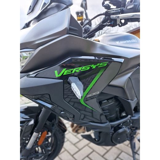 KAWASAKI VERSYS 1100 METALLIC DIABLO BLACK 2026
