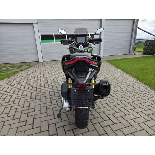 VOGE SR450X ZELENÁ