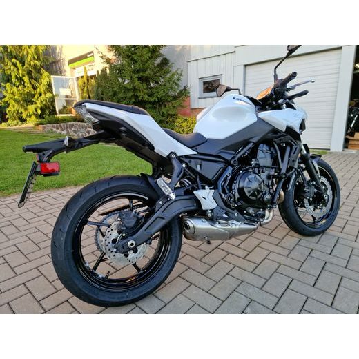 KAWASAKI Z650 PEARL BLIZZARD WHITE 2026