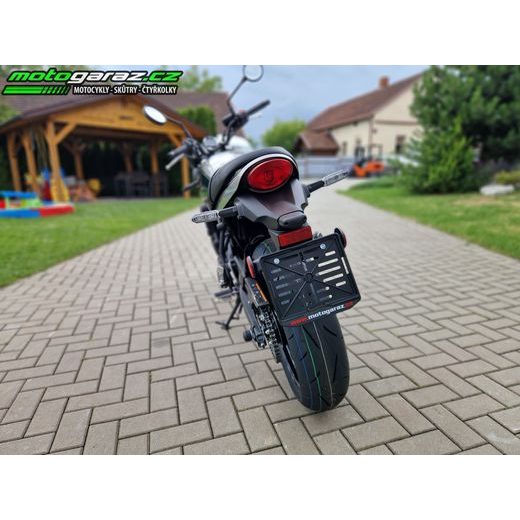 KAWASAKI Z650RS METALLIC PHANTOM SILVER 2024