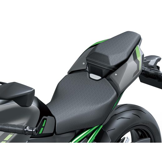 SNÍŽENÉ SEDADLO ŘIDIČE PRO KAWASAKI Z900