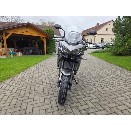 KAWASAKI VERSYS 650 METALLIC GRAPHITE GRAY 2026