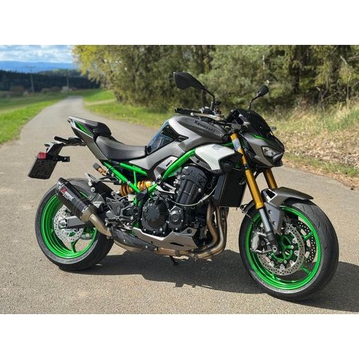 KAWASAKI Z900 SE PERFORMANCE 2025 ZAPŮJČENÍ MOTOCYKLU NA 1 DEN
