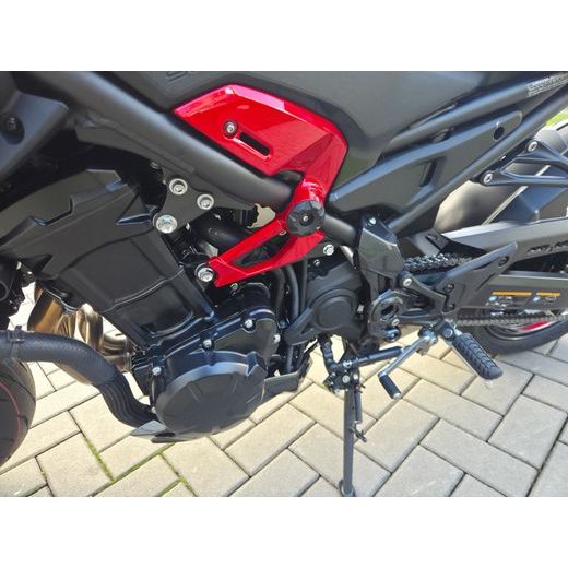 KAWASAKI Z900 CANDY PERSIMMON RED 2027