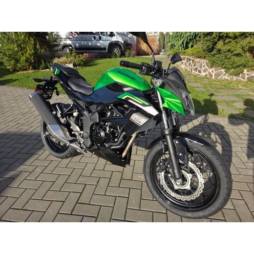 KAWASAKI Z125 CANDY LIME GREEN 2026