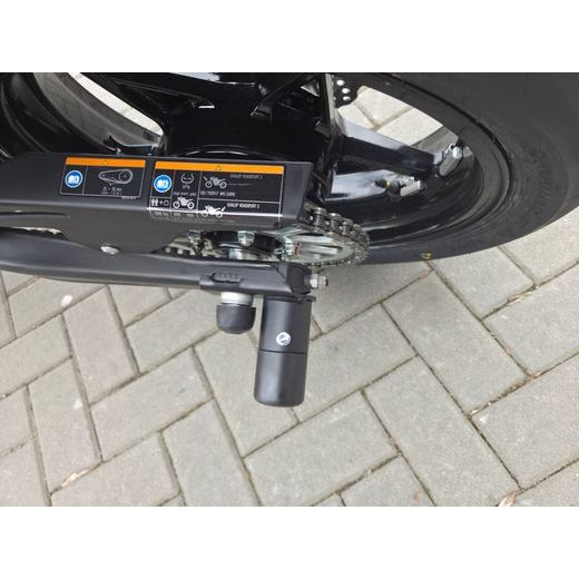 KAWASAKI Z650 WHITE 2026 AUTOŠKOLA S OCHRANNÝMI RÁMY