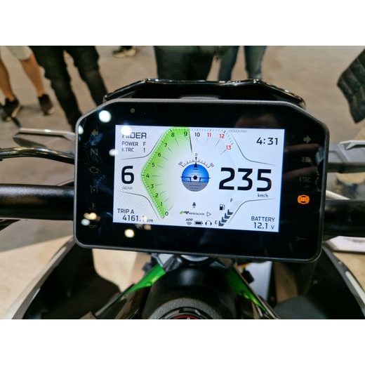 KAWASAKI Z900 SE 2026 DEMO