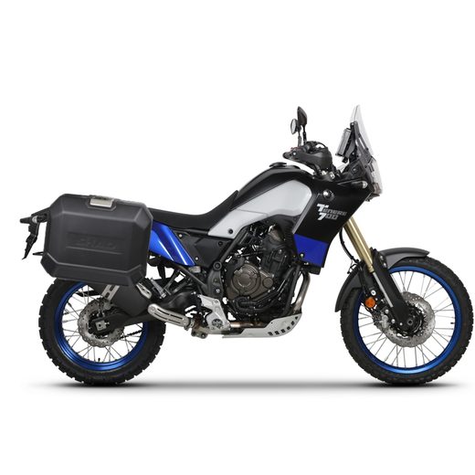 KOMPLETNÍ SADA BOČNÍCH ČERNÝCH HLINÍKOVÝCH KUFRŮ SHAD TERRA BLACK 36L/47L, VČETNĚ MONTÁŽNÍ SADY SHAD YAMAHA TENERE 700 XTZ690