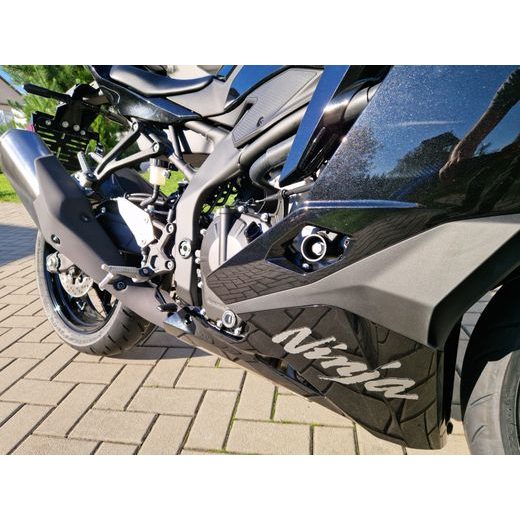 KAWASAKI NINJA ZX-4R METALLIC SPARK BLACK 2026
