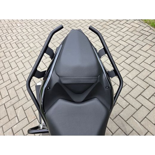 KAWASAKI Z500 SE EBONY 2026 AUTOŠKOLA S OCHRANNÝMI RÁMY