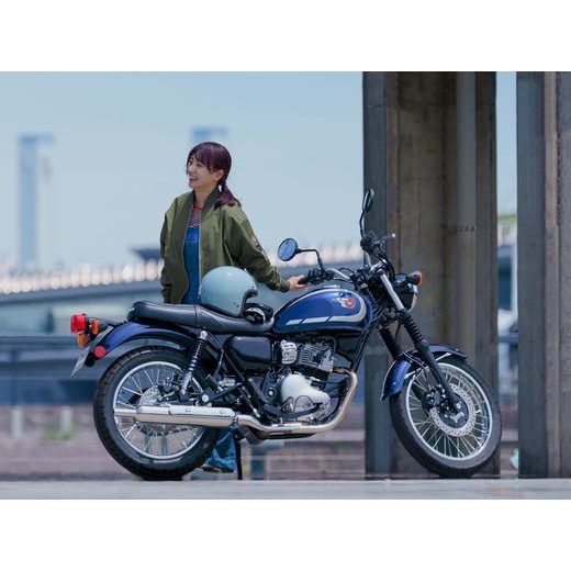 KAWASAKI W230 METALLIC OCEAN BLUE 2025