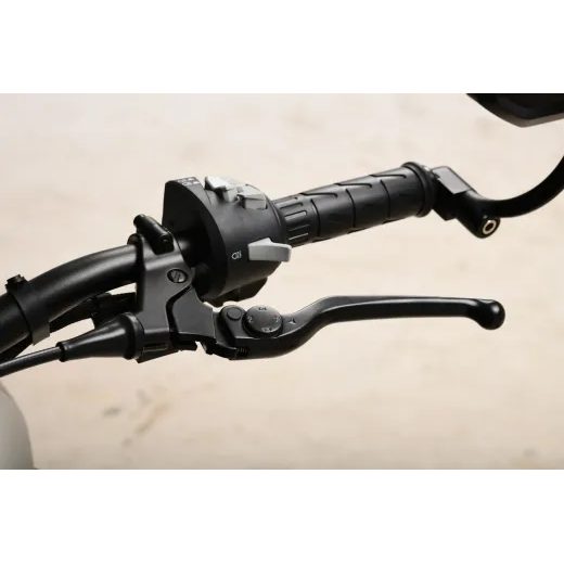 BENDA LFC 700 MODRÁ