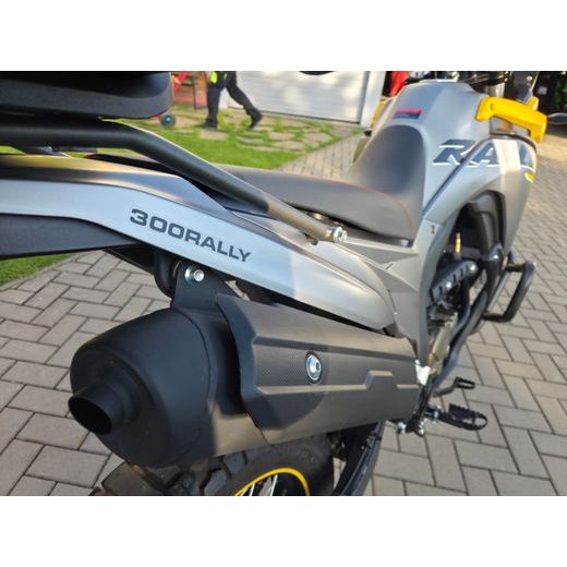 VOGE 300 RALLY MODEL 2023 POUZE 4900 KM NAJETO