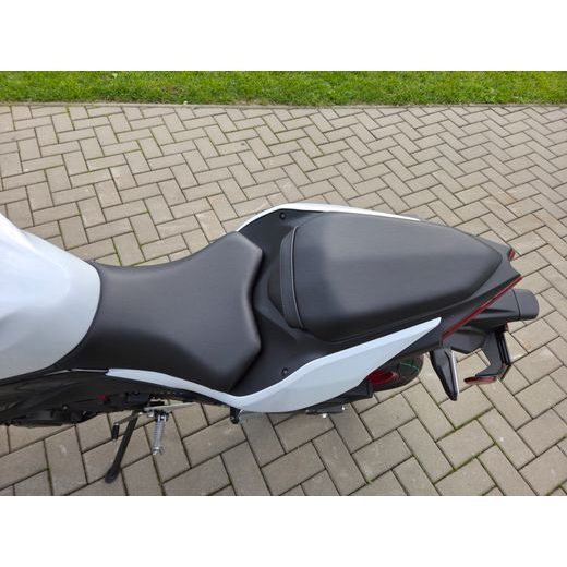 KAWASAKI Z500 SE PEARL BLIZZARD WHITE 2026