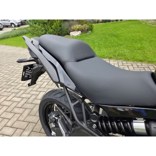 KAWASAKI VERSYS 650 METALLIC GRAPHITE GRAY 2026