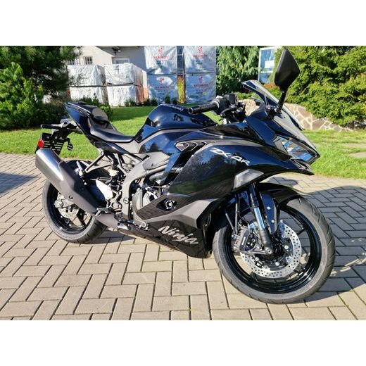 KAWASAKI NINJA ZX-4R METALLIC SPARK BLACK 2025