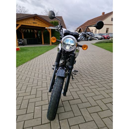 KAWASAKI MEGURO S1 EBONY 2025 POUZE 1900 KM NAJETO