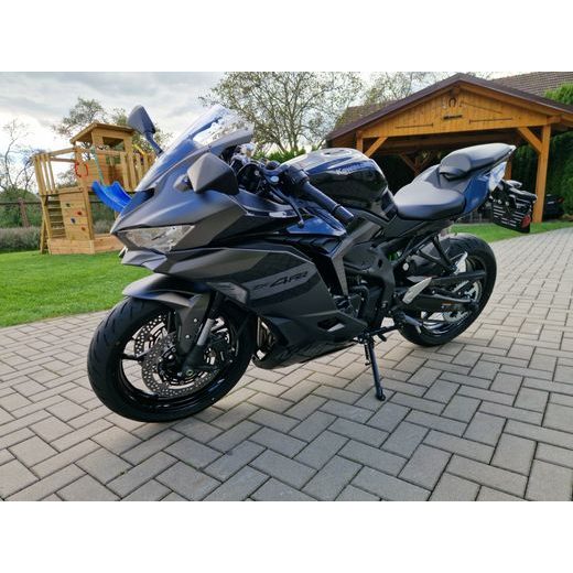 KAWASAKI NINJA ZX-4RR METALLIC MATTE GRAPHENESTEEL GRAY 2026