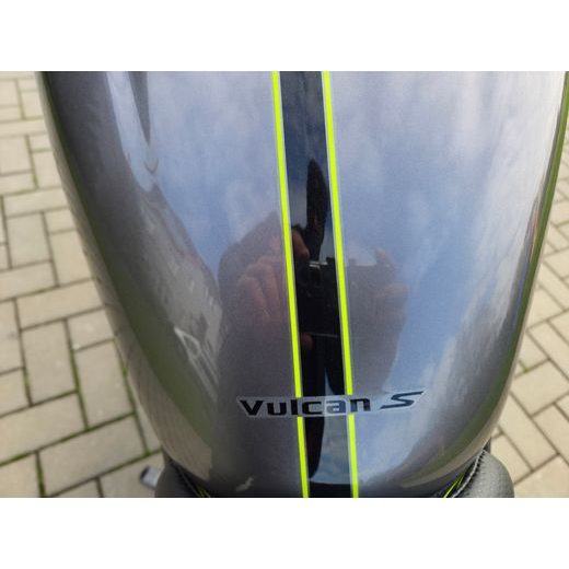 KAWASAKI VULCAN S METALLIC GRAPHITE GRAY 2026