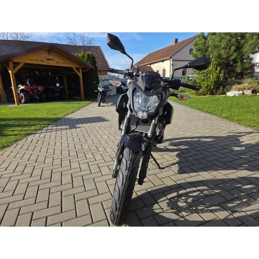 KAWASAKI Z125 PEARL STORM GRAY 2026