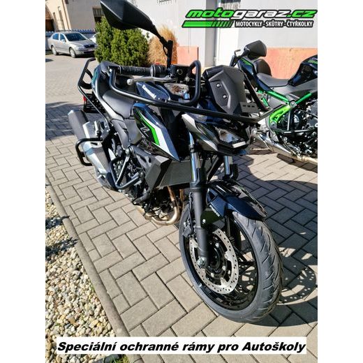 KAWASAKI Z125 PEARL STORM GRAY 2026 AUTOŠKOLA S OCHRANNÝMI RÁMY