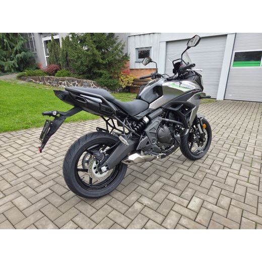 KAWASAKI VERSYS 650 METALLIC GRAPHITE GRAY 2026