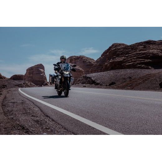 VOGE 900 DSX ADVENTURE LIMETKA