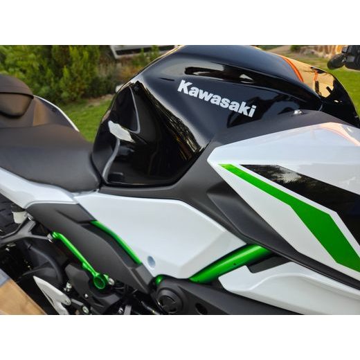 KAWASAKI Z500 SE PEARL BLIZZARD WHITE 2027