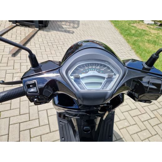 KYMCO LIKE II 125I ABS ČERNÝ