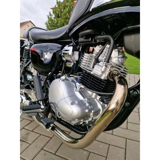 KAWASAKI MEGURO S1 EBONY 2025 POUZE 1900 KM NAJETO
