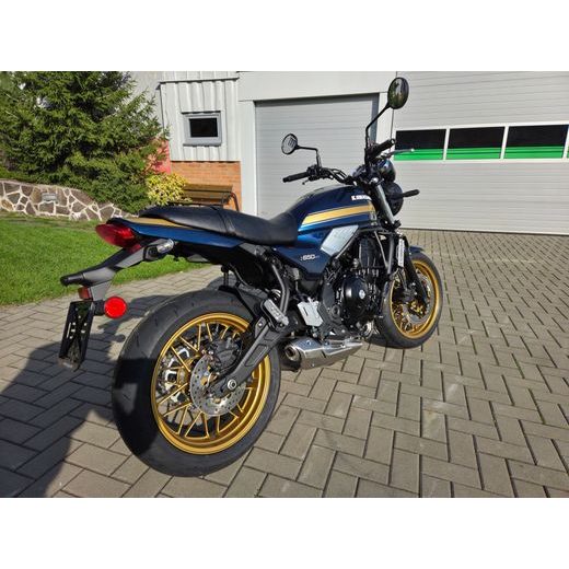 KAWASAKI Z650RS METALLIC OCEAN BLUE 2026