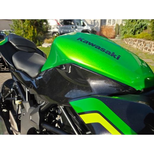 KAWASAKI Z125 CANDY LIME GREEN 2026