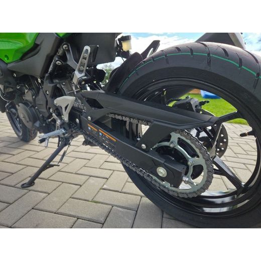 KAWASAKI Z500 CANDY LIME GREEN 2026