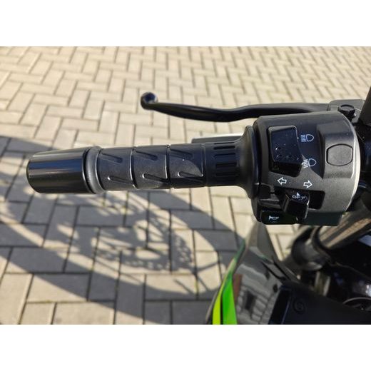 KAWASAKI Z125 CANDY LIME GREEN 2026