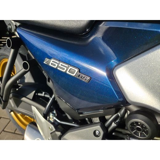 KAWASAKI Z650RS METALLIC OCEAN BLUE 2026