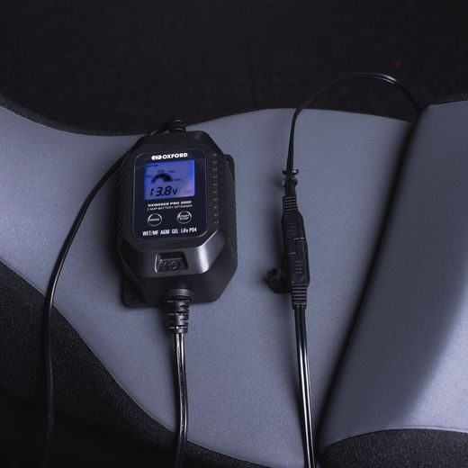 MOTO NABÍJEČKA OXIMISER PRO 2000, OXFORD (2A, 12V, 8-80AH)