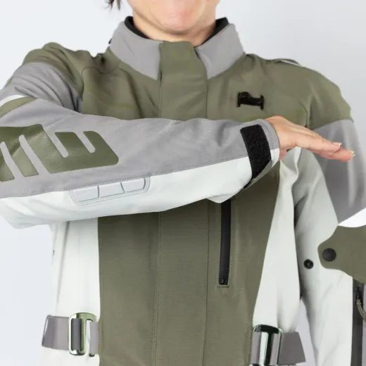 DÁMSKÁ BUNDA S LAMINOVANOU MEMBRÁNOU IXS VENTURE-STX 1.0 X2-011605 SVĚTLE ŠEDÁ-OLIVOVÁ