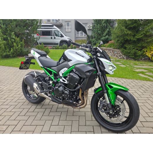 KAWASAKI Z900 PEARL BLIZZARD WHITE 2027