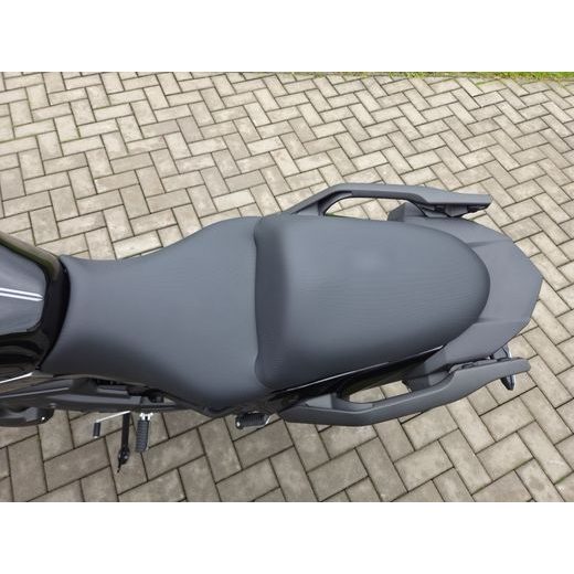 KAWASAKI VERSYS 650 METALLIC GRAPHITE GRAY 2026