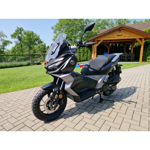 VOGE SR1 125I ADV ČERNÝ