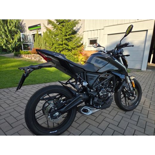 VOGE R125 ABS BLACK MODEL 2025 POUZE 4800 KM NAJETO