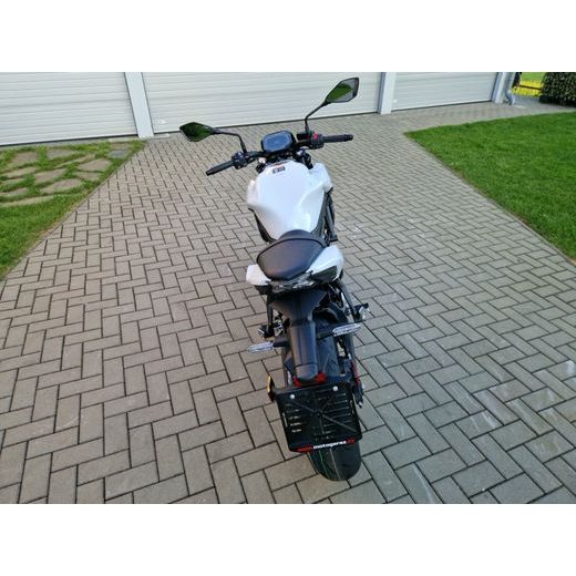 KAWASAKI Z650 PEARL BLIZZARD WHITE 2026